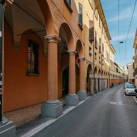 Cinquantacinque Apartment Bologna Bagian luar foto